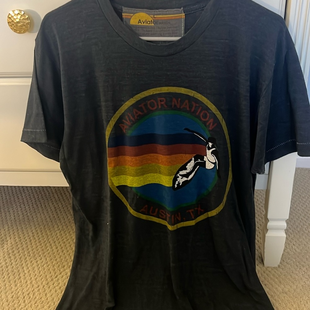 size L aviator nation tee-shirt